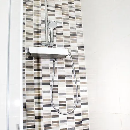 Apartment Entire Unit Lima *free Parking Space