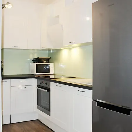 Entire Unit Lima *free Parking Space